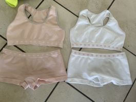 2x Mädchen Unterwäsche Set, Gr. 146/152, Top Zustand!