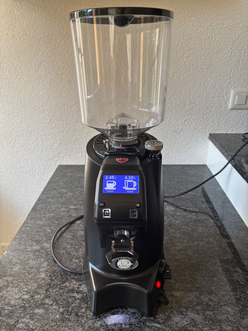 Eureka Elettrodomestici da cucina: EUREKA ZENITH 65 E High Speed - Schwarz matt – Usato da Zürich venduto da maison.paula