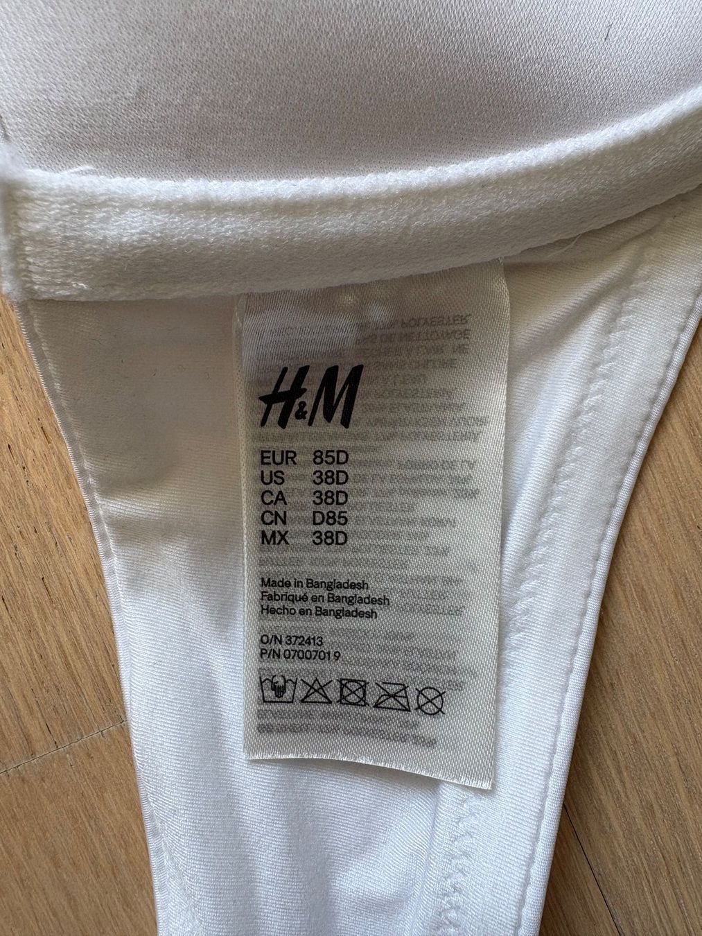H&M Altra biancheria intima: NEU BH Gr. 85D – Nuovo (secondo la descrizione) da Gossau SG venduto da Black-Queen 3