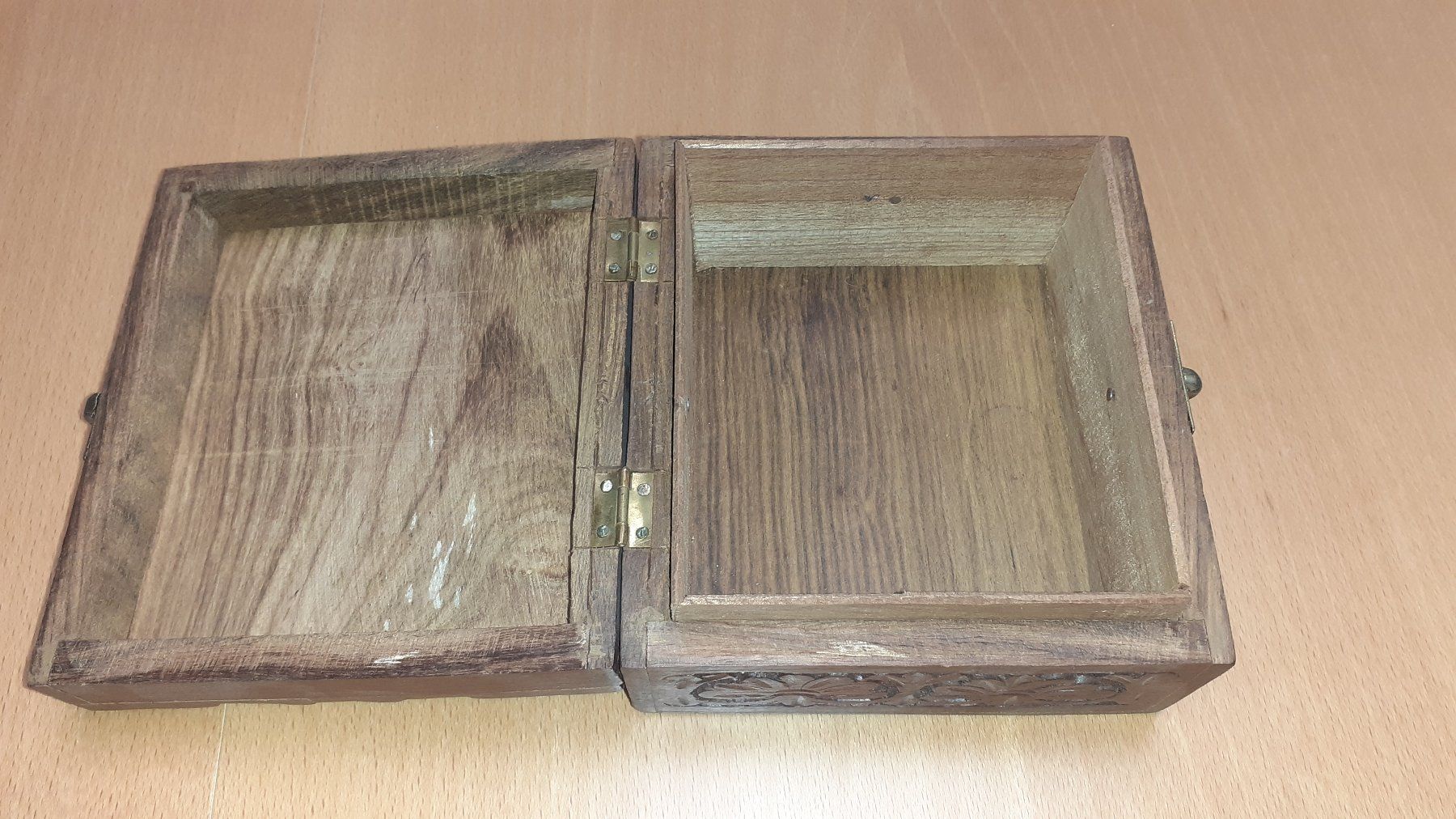 Articoli in legno: Holz-Schatulle – Usato da Linthal venduto da Luther 2