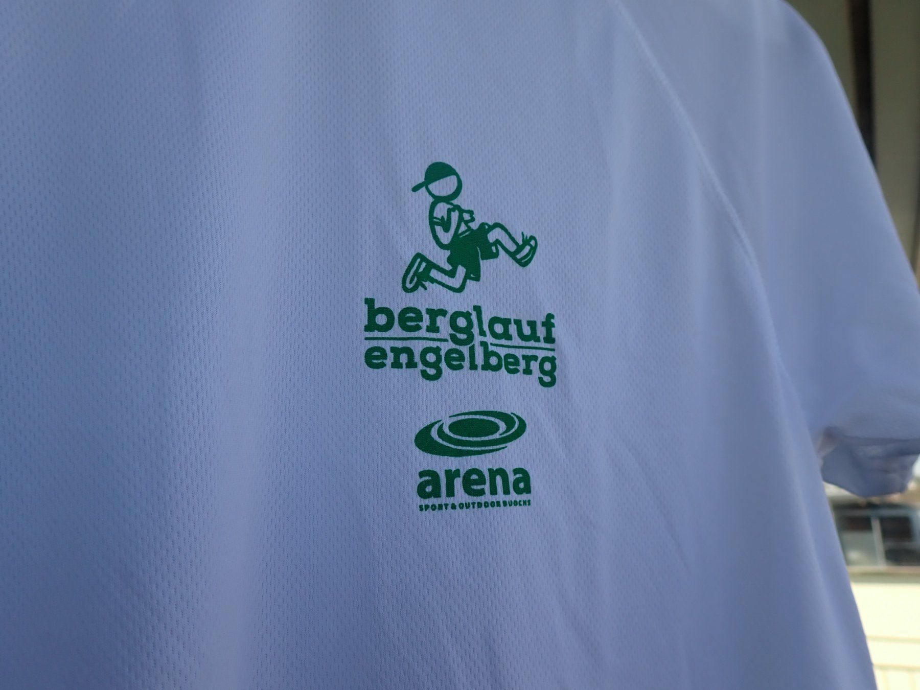 T-shirt: Lauf T-Shirts – Nuovo e nell'imballaggio originale da Hünenberg See venduto da Josefina 2