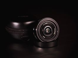 Sony E 20mm F/2.8 Pancake – Sehr kompakter Zustand