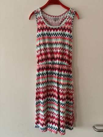 Tolles Kleid Gr. 146/152