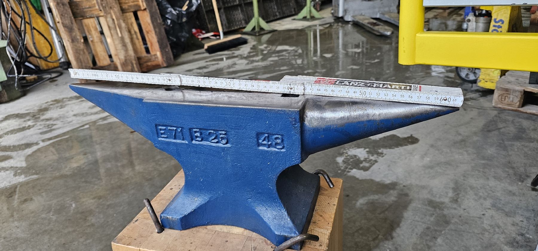Werkzeuge: Amboss Kohlswa Sweden 48kg – Gebraucht aus Emmenbrücke von inf_l8yf 4