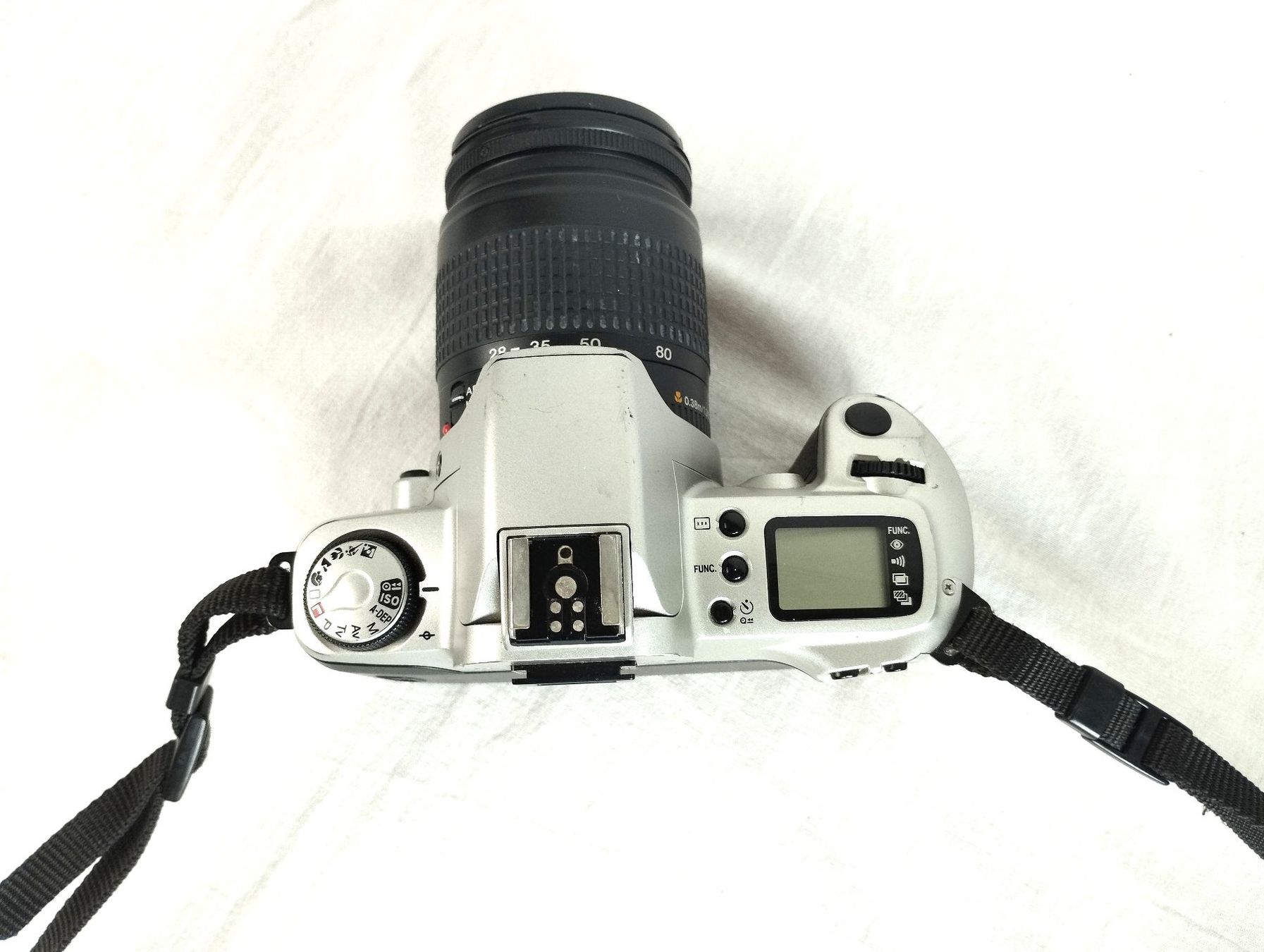 Canon Fotocamera: CANON EOS 500N Set mit Tasche und 2 Objektiven – Difettoso da Schübelbach venduto da Restwert_Schubelbach 3