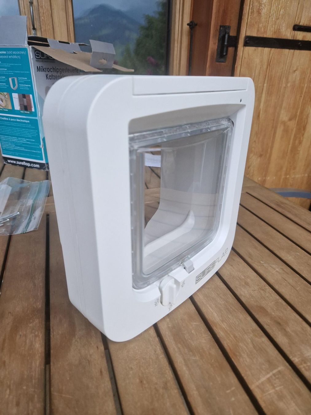 Chatières: Chatière électronique SureFlap, microchip. – D'occasion à Gryon par dra_qxh2 6