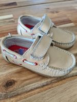 Chaussure en cuir pour garçon taille 23. Pablosky