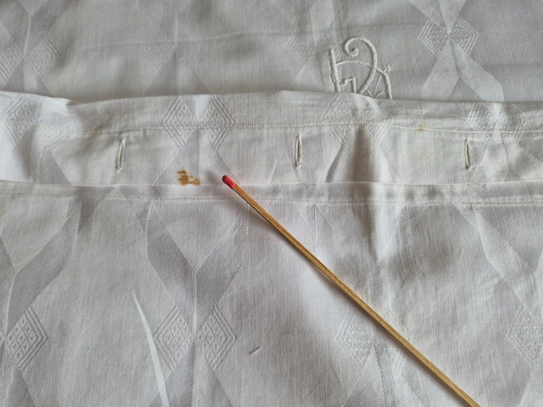 Biancheria da letto: Vintage Kissenbezug mit Monogramm – Usato da Bern venduto da aronari 5