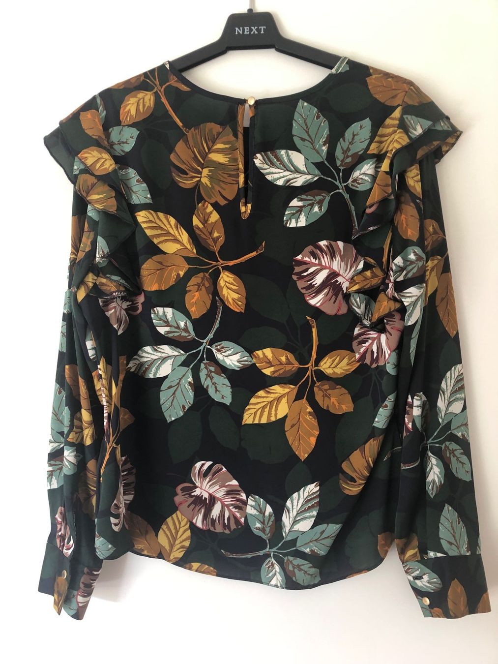 Chemisiers: Bluse M&S dunkelgrün/dunkelblau Motiv – D'occasion à Egg b. Zürich par Nyborg_33 1