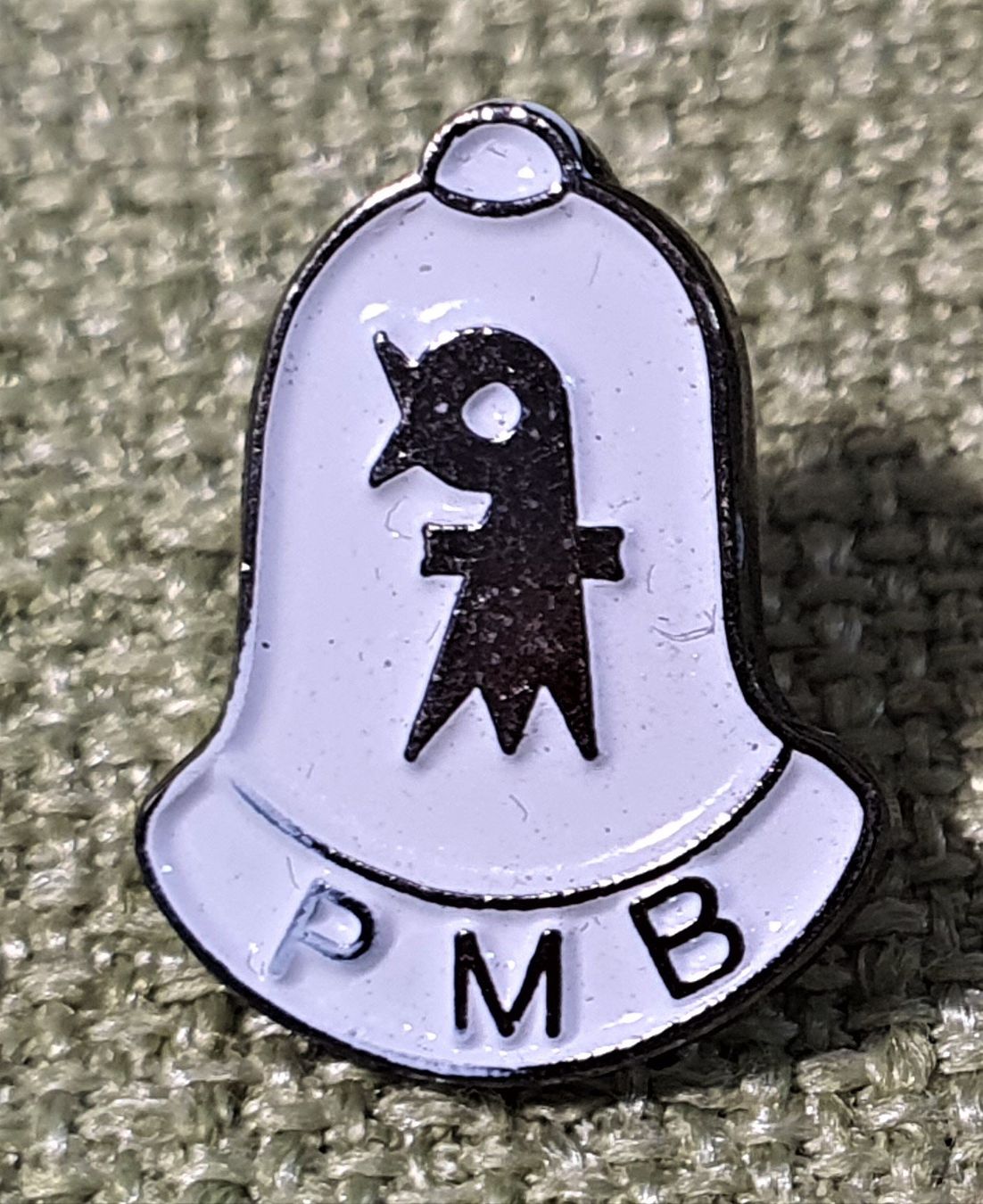 Placchette & Badge: P151 - Pin PMB - Polizei Basel – Usato da Reinach BL venduto da Boston-Verkauf