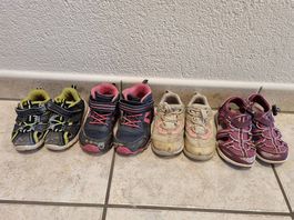Diverse Kinderschuhe
