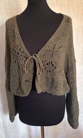 Olivgrüner Cardigan von Only Gr. S