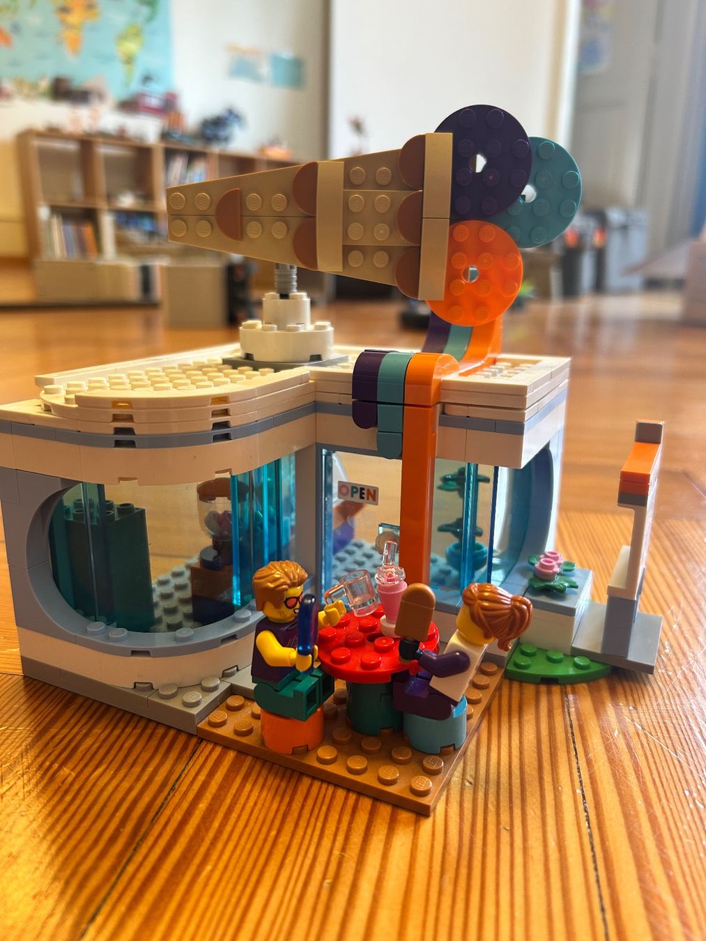 Lego Giocattoli: Lego City Eisdiele 60363 – Usato da Bern venduto da Gflo