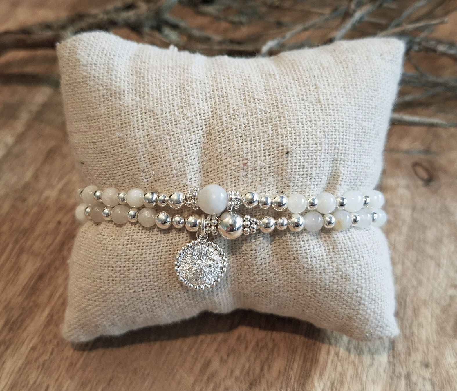 Bracciali & Braccialetti: MOONSTONE -  Edelsteinarmband - Sterling Silber - écru – Nuovo e nell'imballaggio originale da Mühlethal venduto da nicita-modeschmuck 1