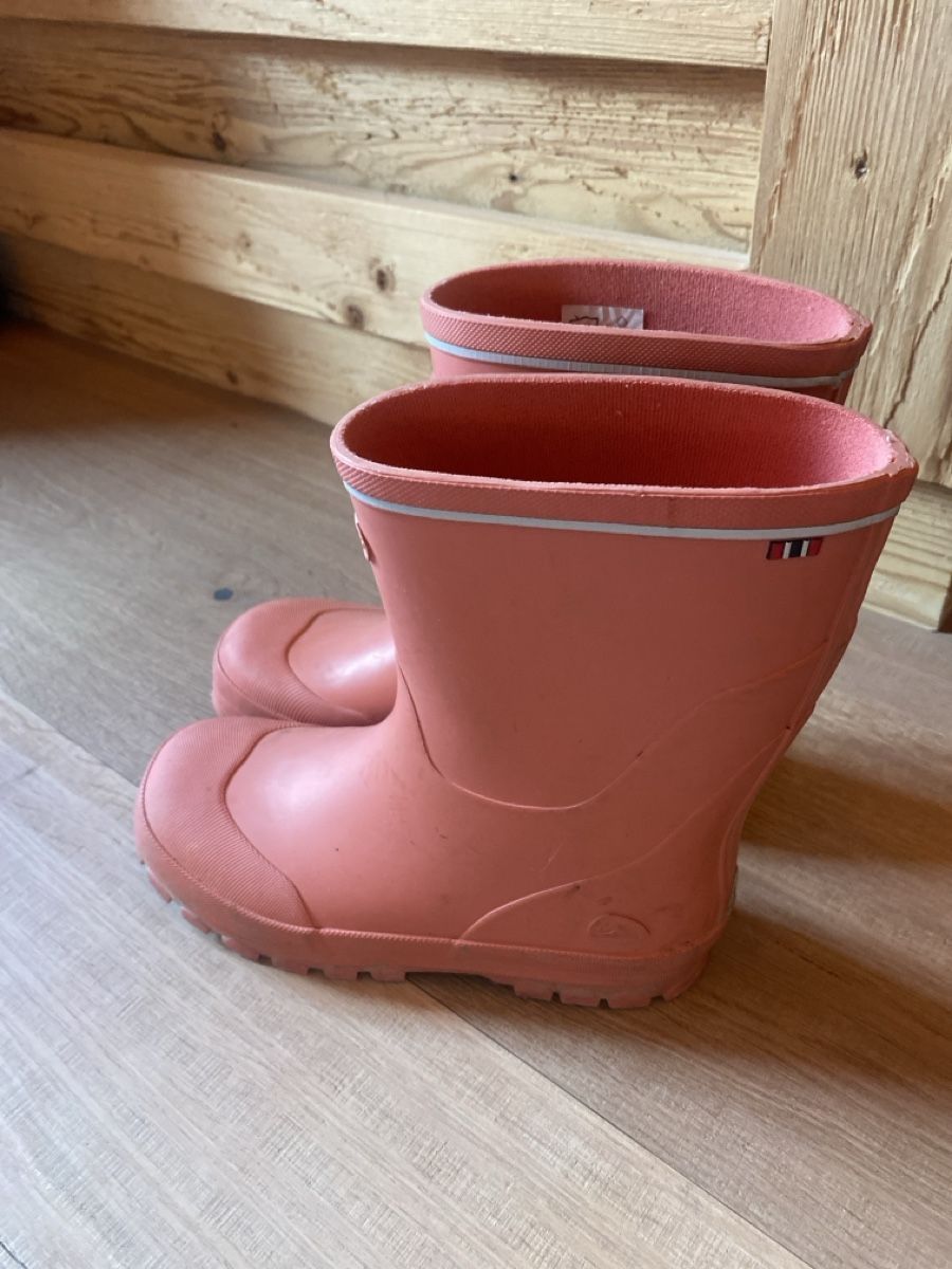 Viking Scarpe per ragazze: Viking Gummistiefel Grösse 35 – Usato da Saanenmöser venduto da ballerinas