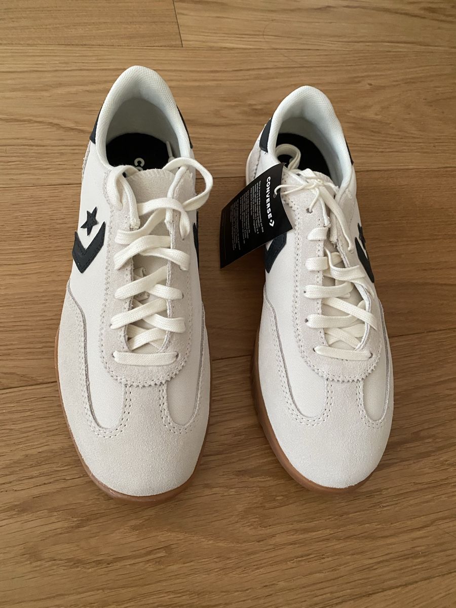 Converse Herrenschuhe: Sneakers Converse Run Star Tracker Ox – Neu und originalverpackt aus Bern von mel_x88r 2