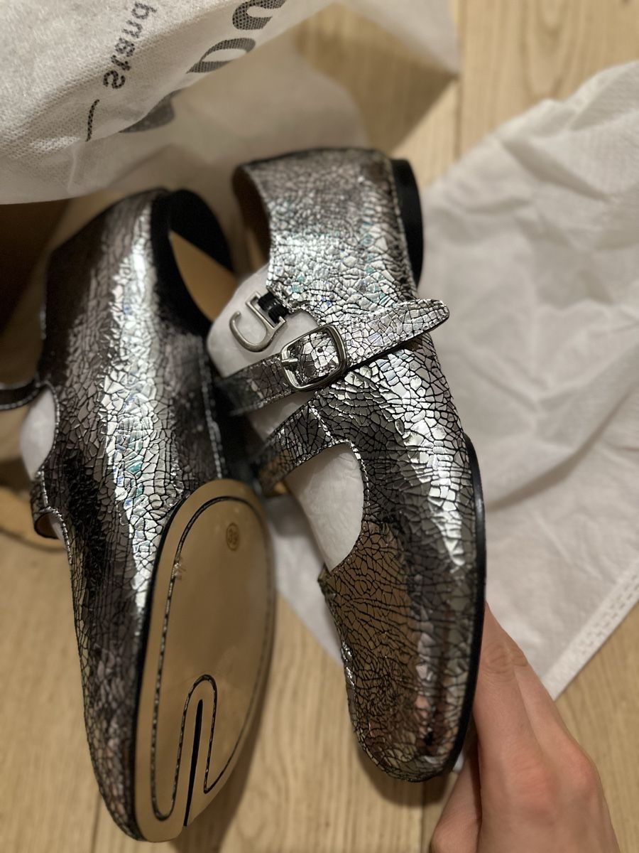 Scarpe da donna: Split-toe Mary Jane Shoes Size 39 Silver Crackled Leather – Nuovo e nell'imballaggio originale da Troinex venduto da AnnaAbanin 3