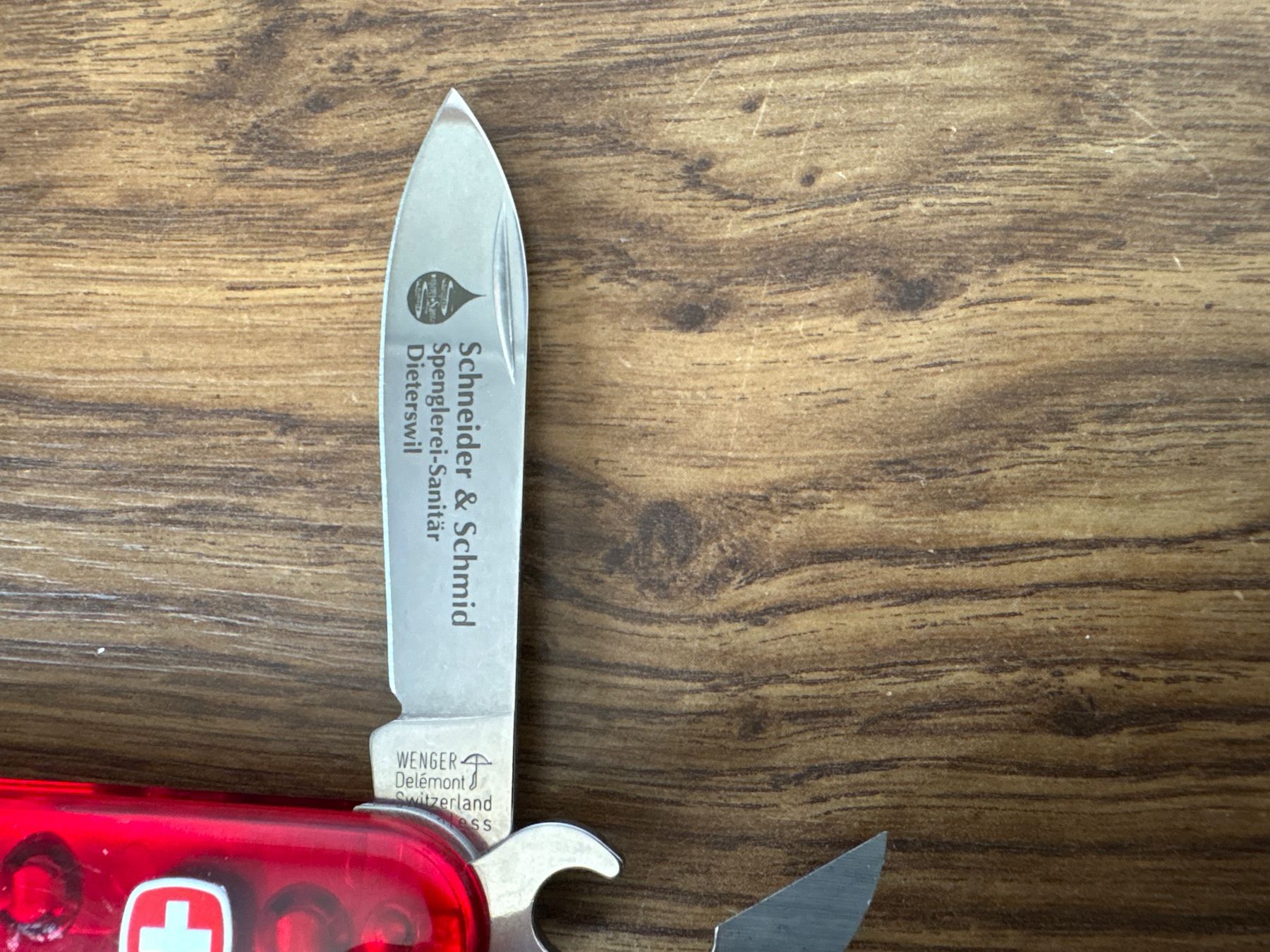 Wenger Taschenmesser: WENGER - Sackmesser red trans - Schneider & Schmid – Gebraucht aus Andwil SG von Rainboli 3