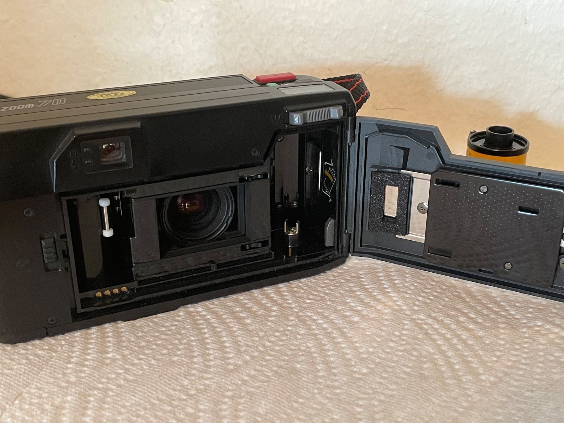 Pentax Fotocamera: Pentax Zoom - 70 analog Kamera – Usato da Zürich venduto da beli_30 4