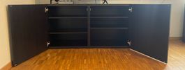 Möbel. Boden- oder Wandmodell schwarzbraun 120/64/42 cm