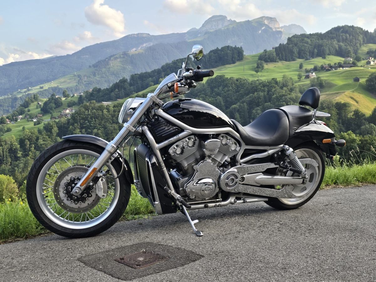 Harley-Davidson Chopper: Harley Davidson VRSCAWA / VROD – Gebraucht aus Domat/Ems von Christian_GR 4