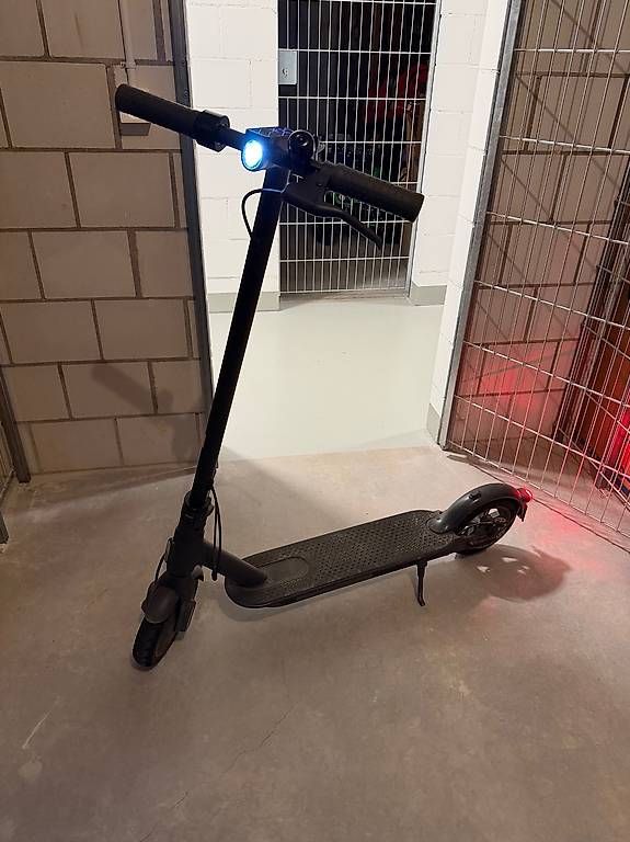 Kickboard: E-Scooter Xiaomi Mi Pro 2 – Usato da Herznach venduto da fer_9sx6