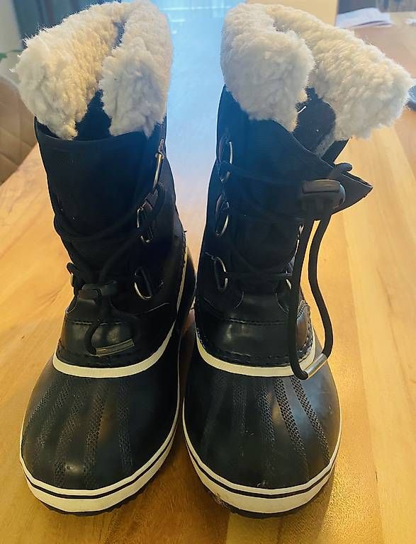Chaussures garçon: Sorel Stiefel  – D'occasion à Thörishaus par Liliana016 1