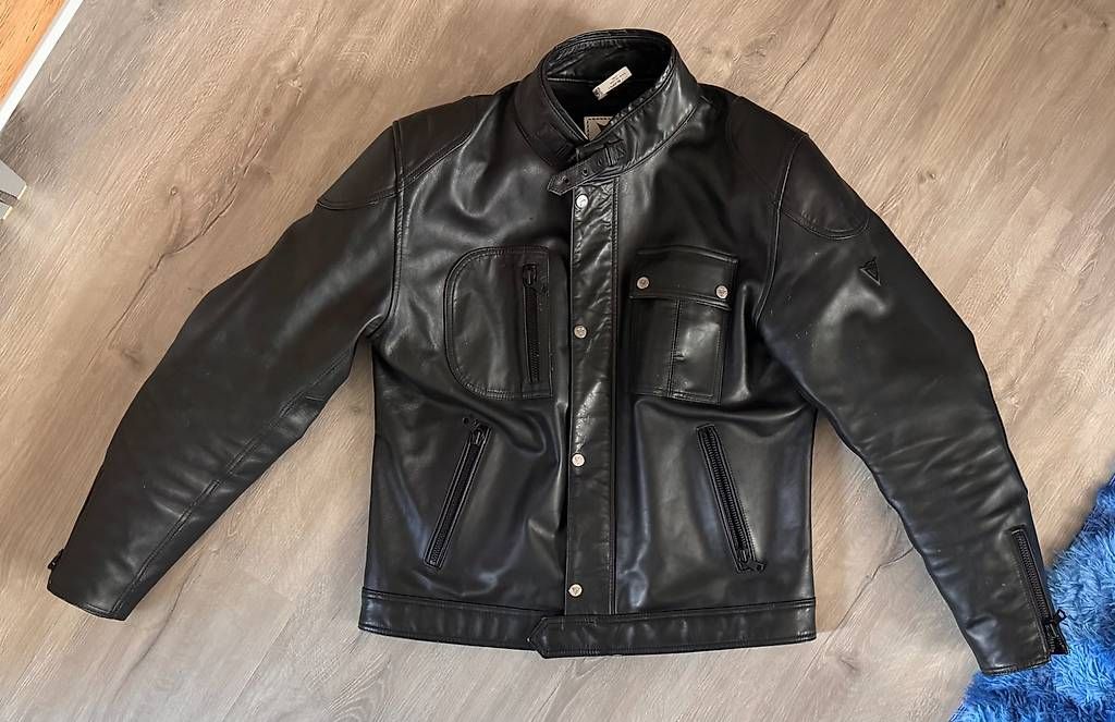 Giacche: Dainese Atlas Motorradlederjacke – Usato da Muri b. Bern venduto da alec.ruegx