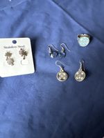 Bague et boucles d'oreilles fantaisie, lot d'été, neuf!