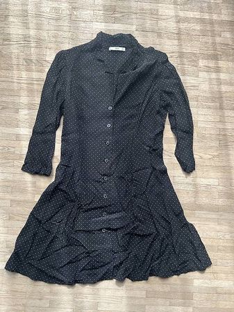 Kleid mit Punkten Grösse M