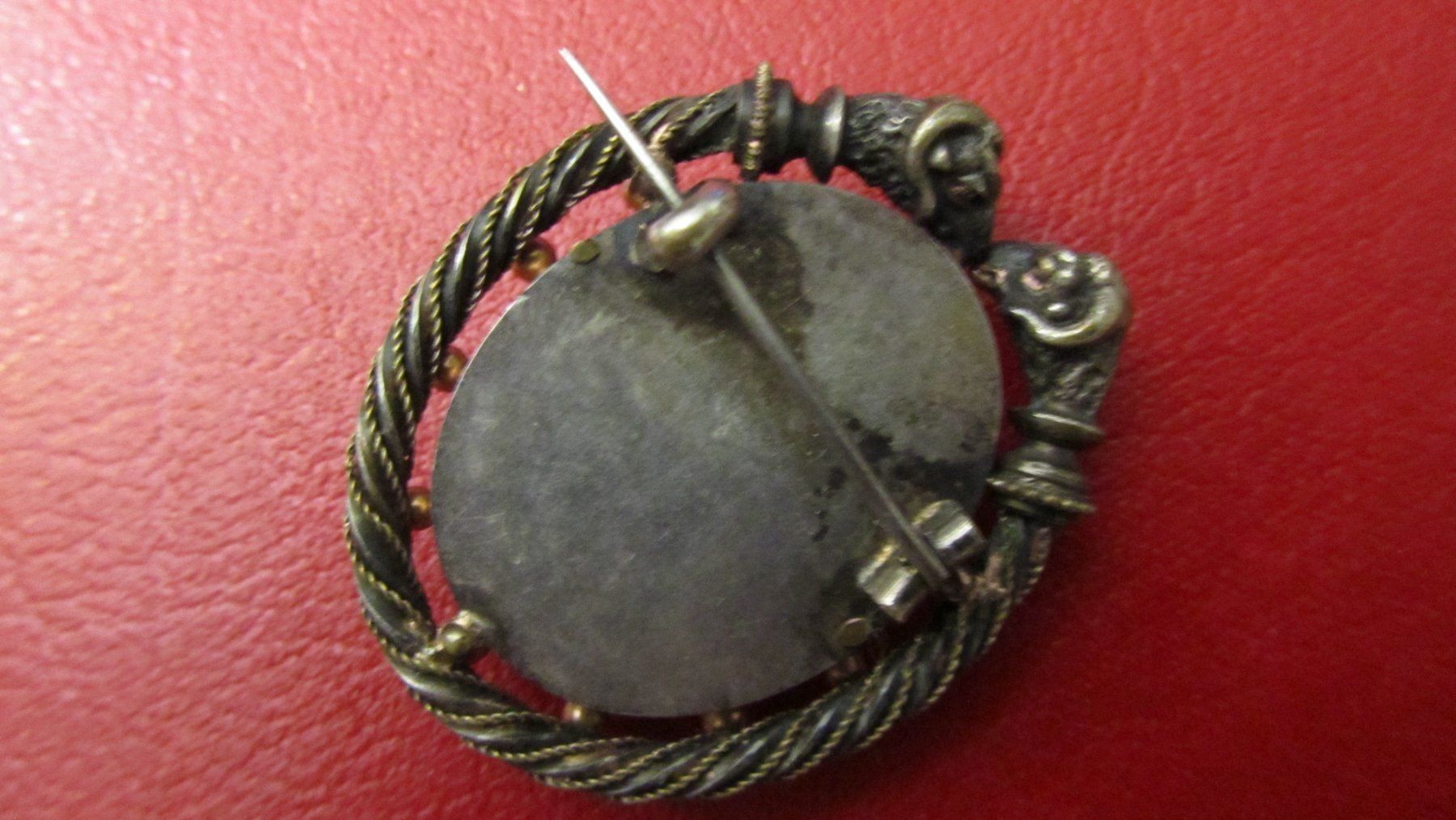 Spille & Fermagli: Brosche - Gemme – Usato da Bischofszell venduto da Joachim-115 3