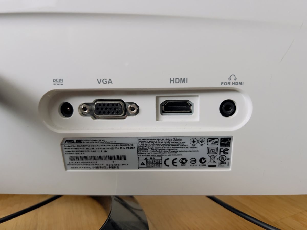 Asus Monitor: PC / Monitor – Usato da Känerkinden venduto da luisaknop 2
