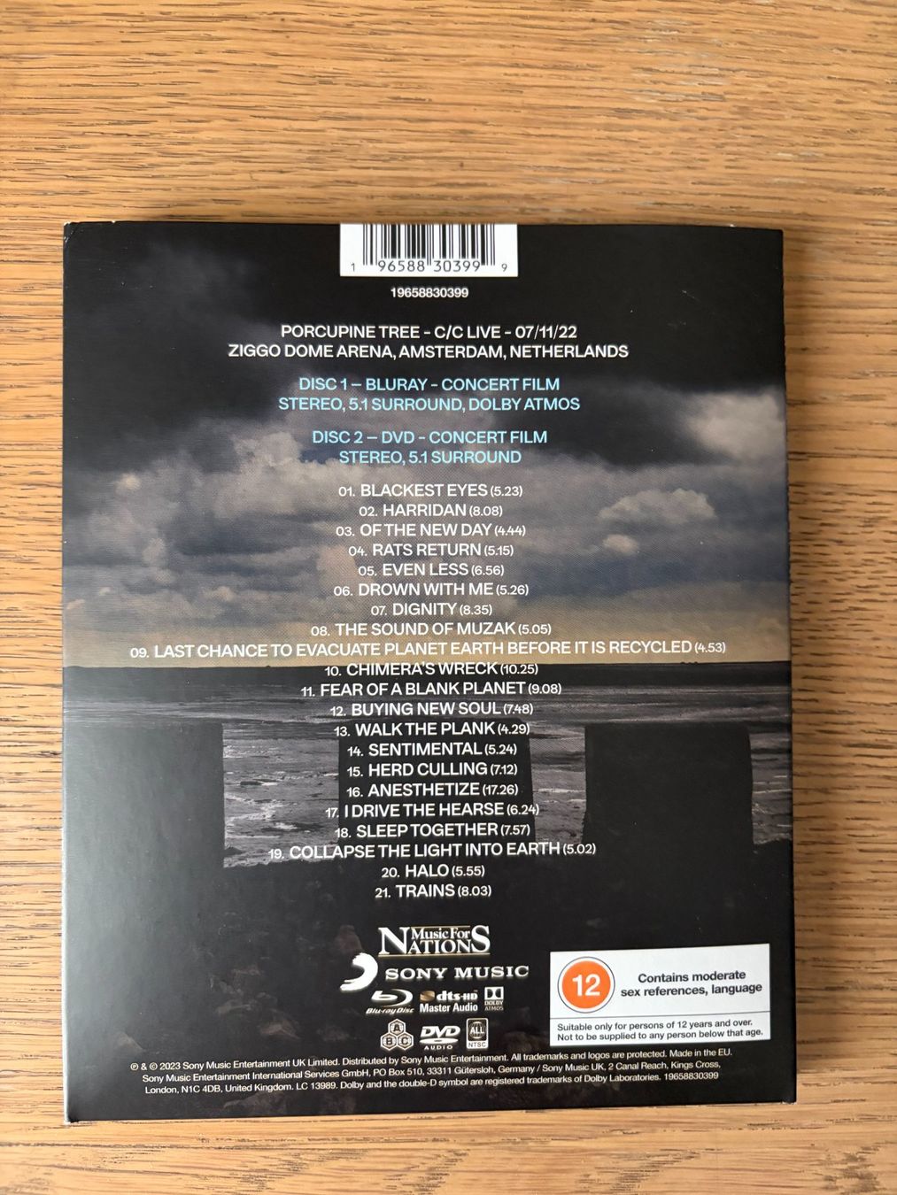 Tutti i DVDs: PORCUPINE TREE : CLOSURE & CONTINUATION LIVE BLU RAY + DVD – Usato da Geneve venduto da tigre69 1