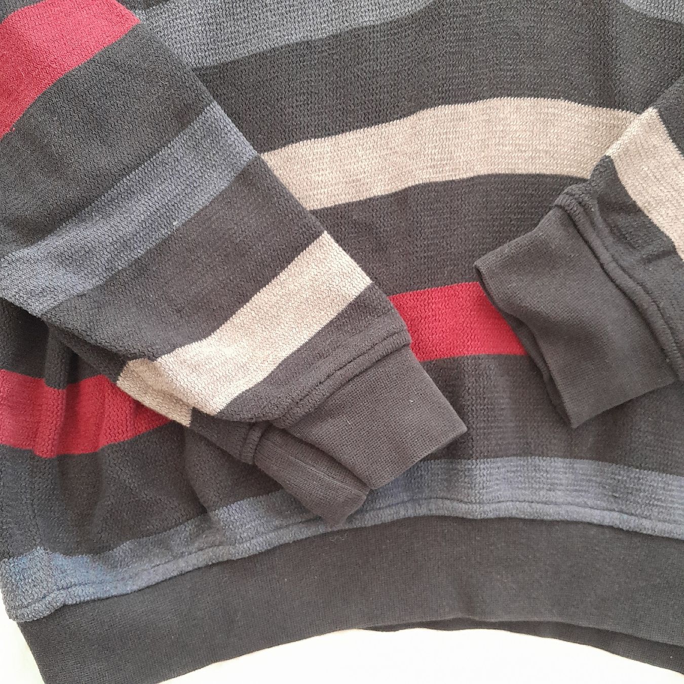Bugatti Pullover & Sweatshirts: Pull Bugatti rayé, taille M – Confort & Style automnal! – Gebraucht aus Renens VD von ser_j2fn 2