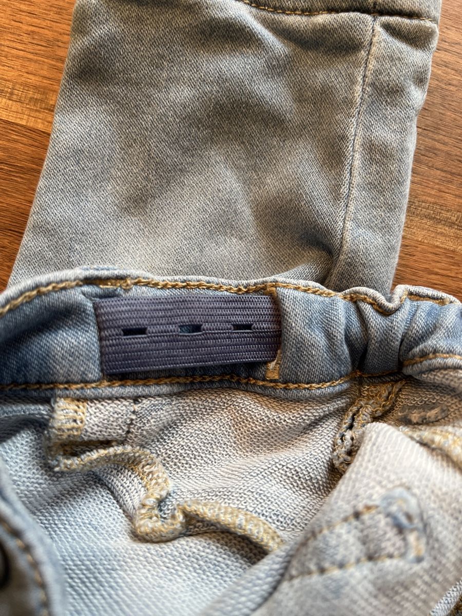 H&M Pantaloni: Jeans soft 68 – Usato da Andelfingen venduto da estark 3
