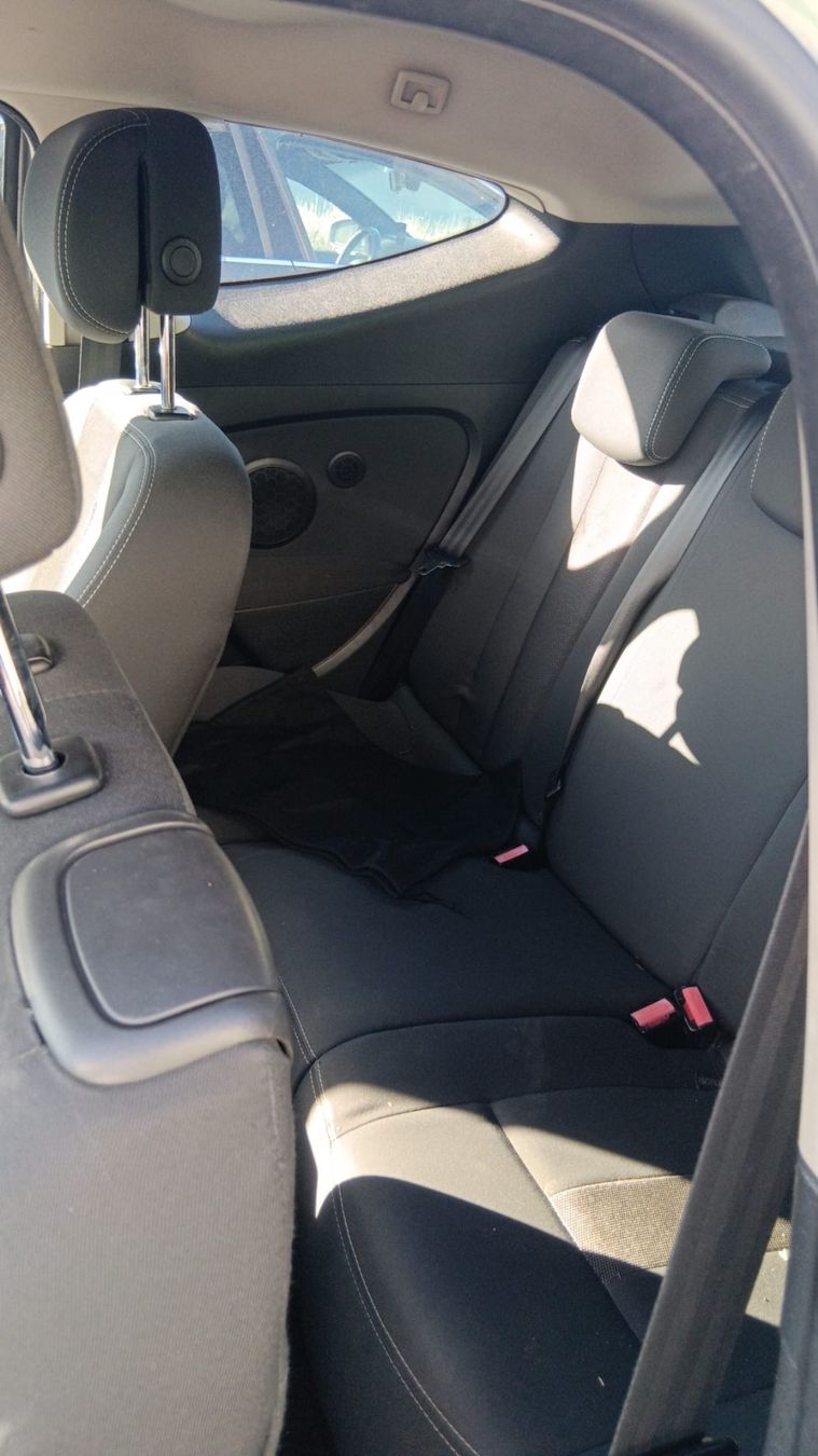 Renault Automobili: Renault Megane 2.0 Automatic – Usato da Rebstein venduto da TonyRasta-Autohandel 6