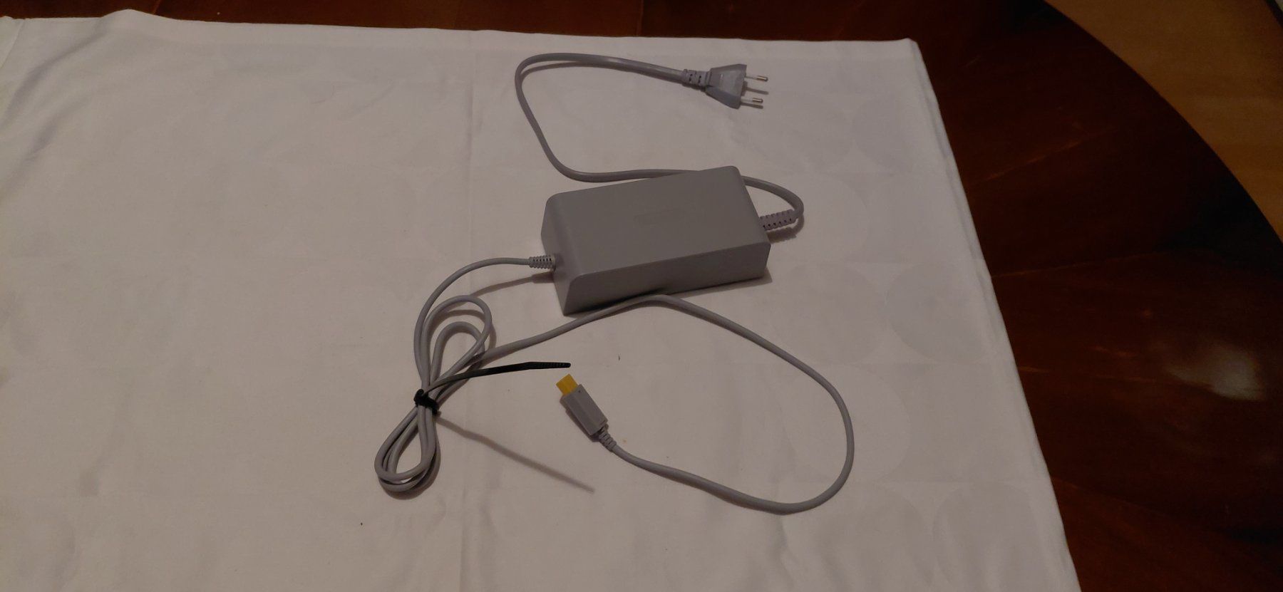 Nintendo Câbles: Wii U Netzkabel – D'occasion à Gretzenbach par Uli1980