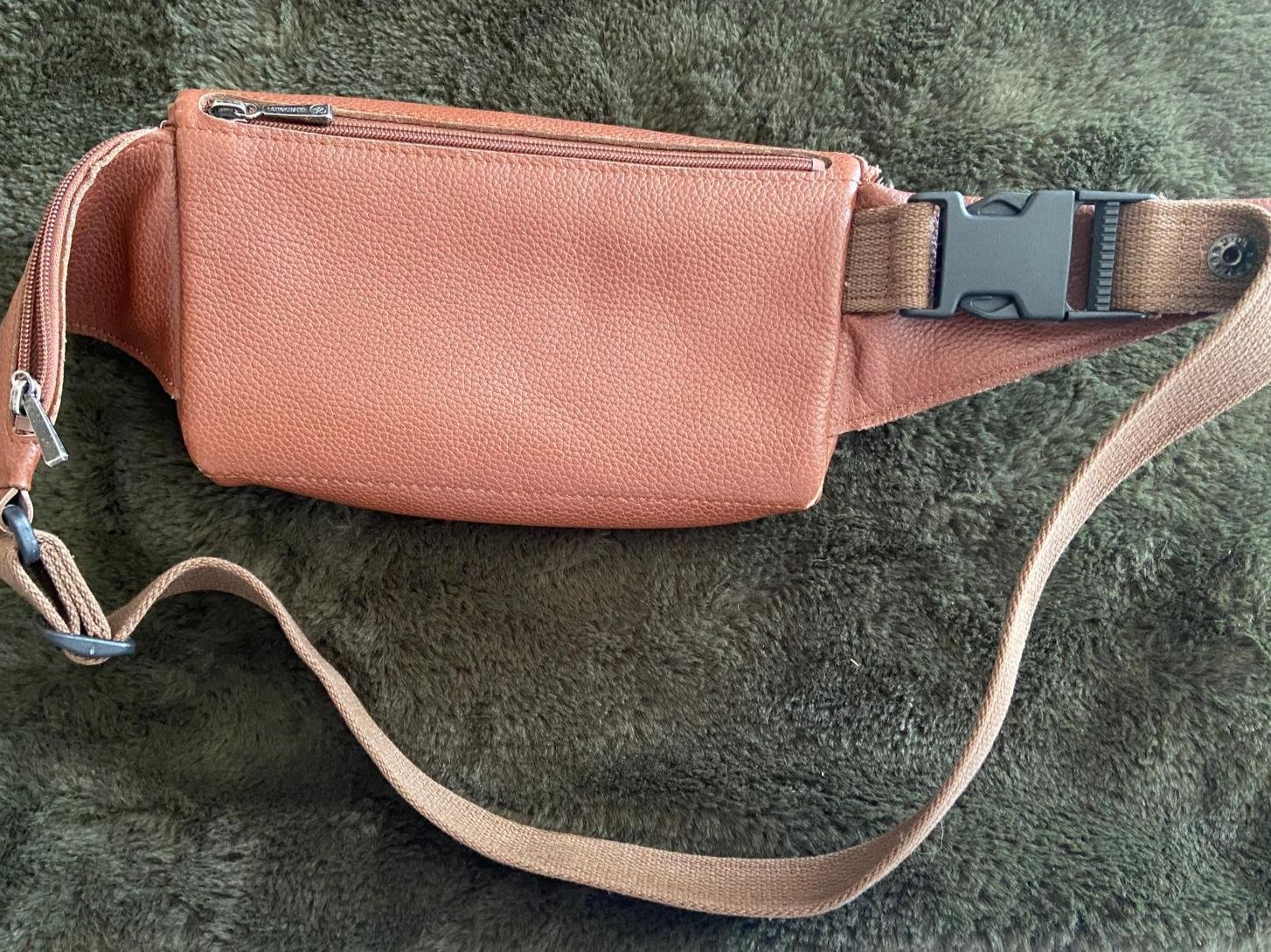 Sacs femmes: Longchamp Bauchtasche, Leder braun, gebraucht – D'occasion à Lohn SH par Winter03 5