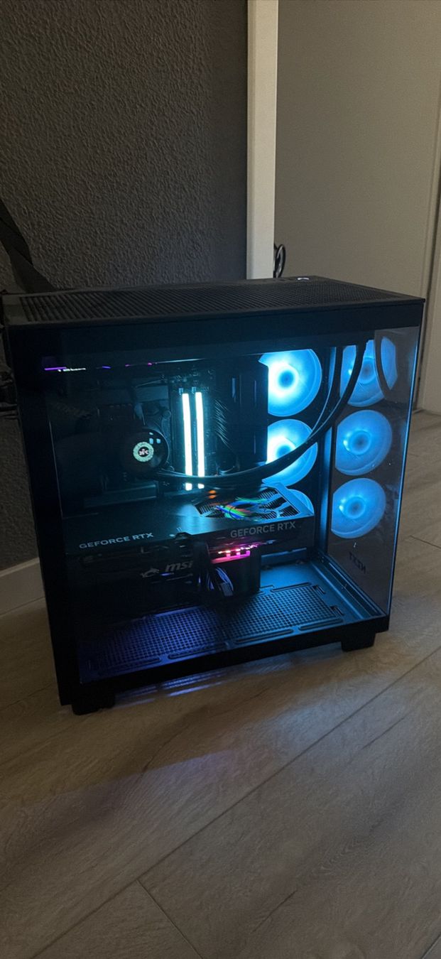 Asus PC: High-End Gaming PC – RTX 5080 | Intel i9-14900KF | 32 GB DDR – Usato da Müllheim Dorf venduto da jan_rd9r