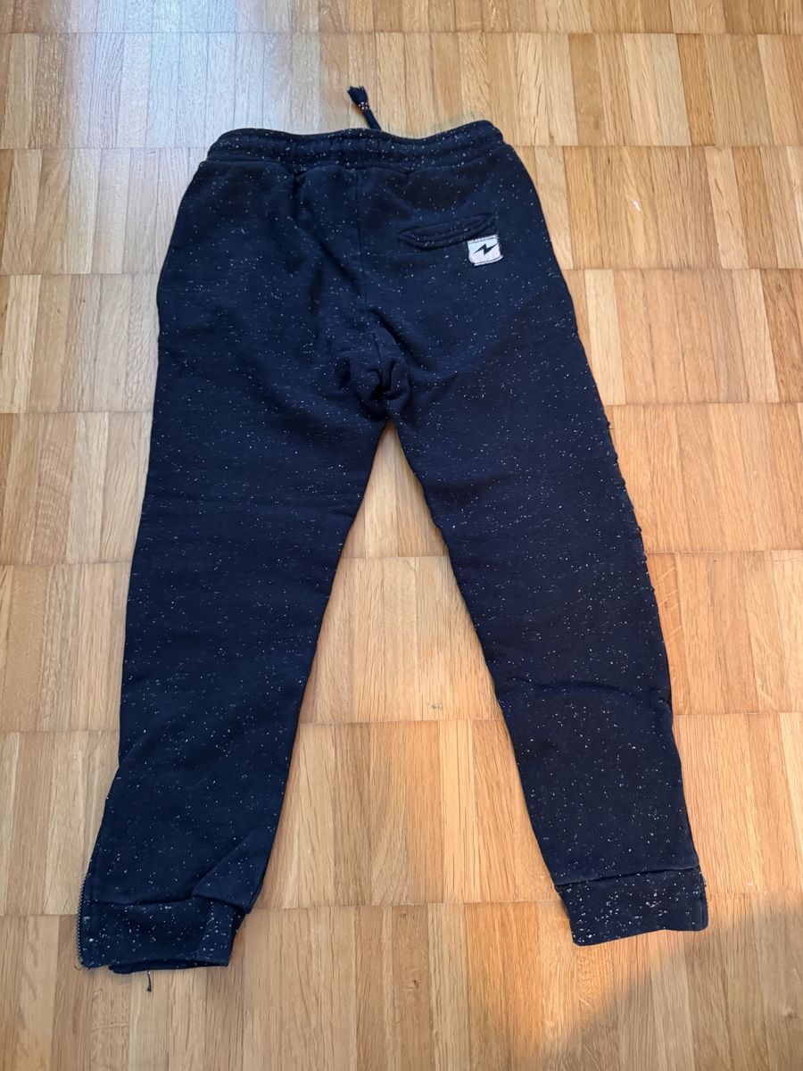 Pantaloni: Cooli Buebe Jogginghose mit Zipper, Gr. 116cm – Usato da Jona venduto da Good_luck1_ 6
