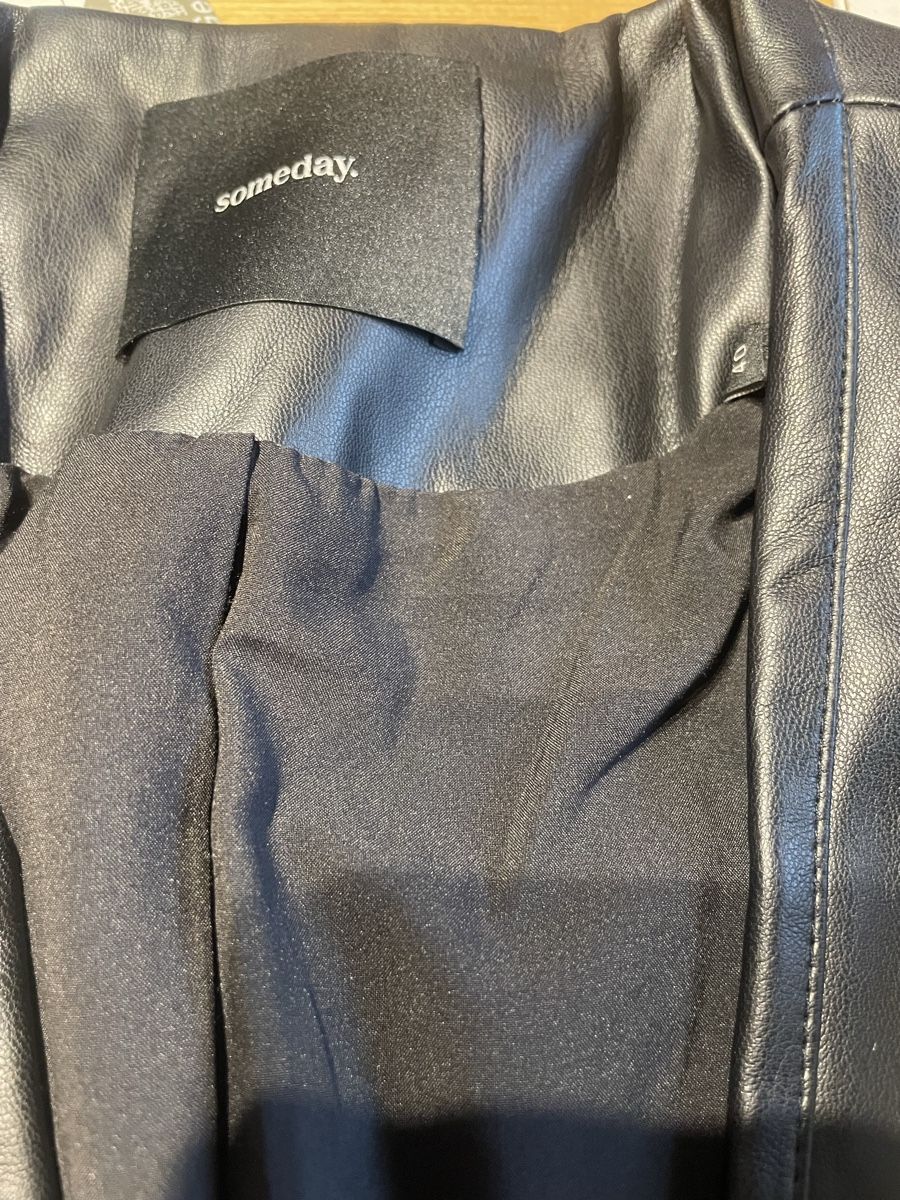Giacche: Schwarze Kunstlederjacke 40 – Nuovo (secondo la descrizione) da Wattwil venduto da Weinachtsmann 1
