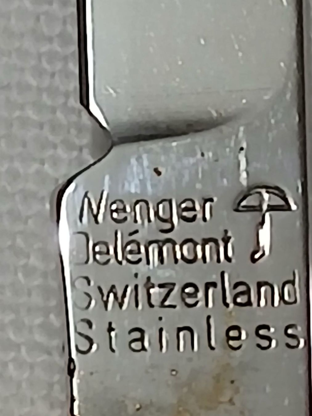 Wenger Coltelli tascabile: Couteau suisse Wenger plaqué or – Usato da Genève venduto da GenevaLuxury 8