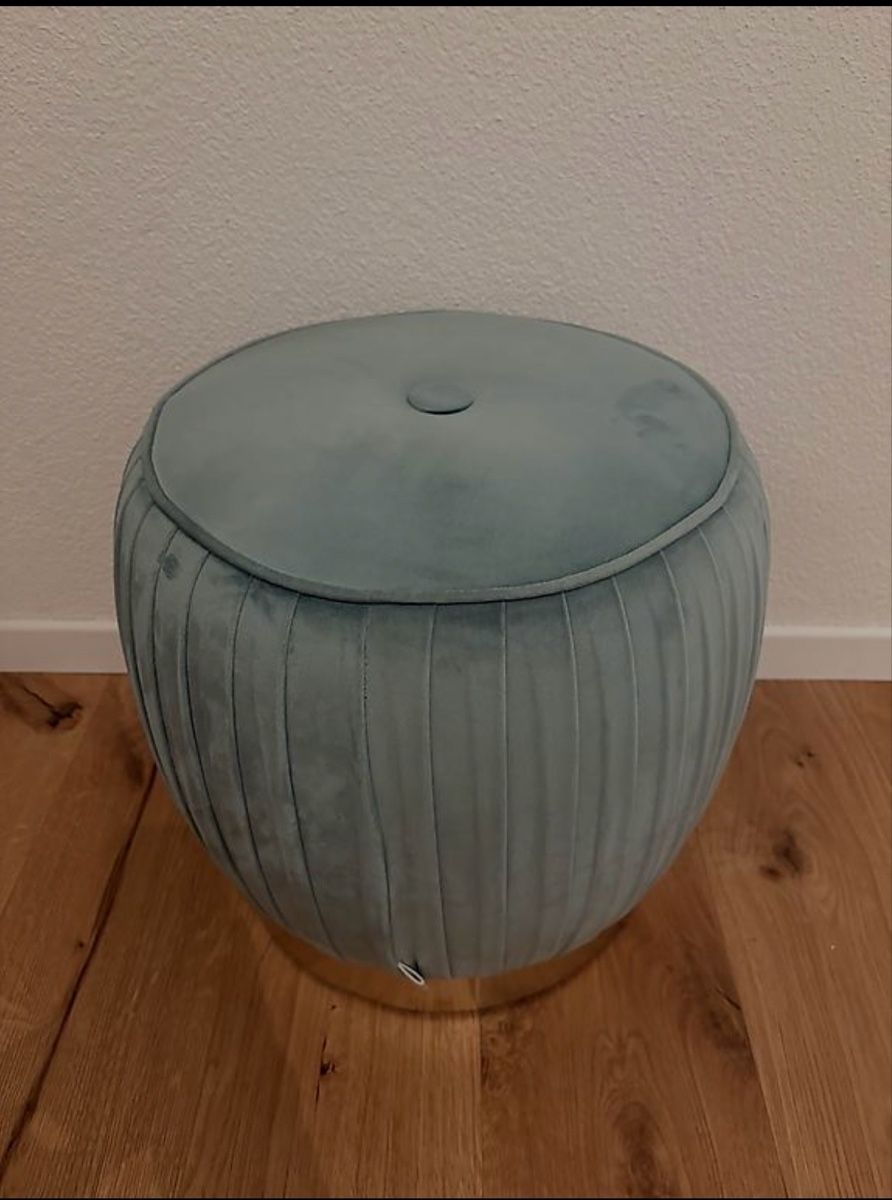 Hocker: Hocker Pouf – Gebraucht aus Erlenbach ZH von Jojac
