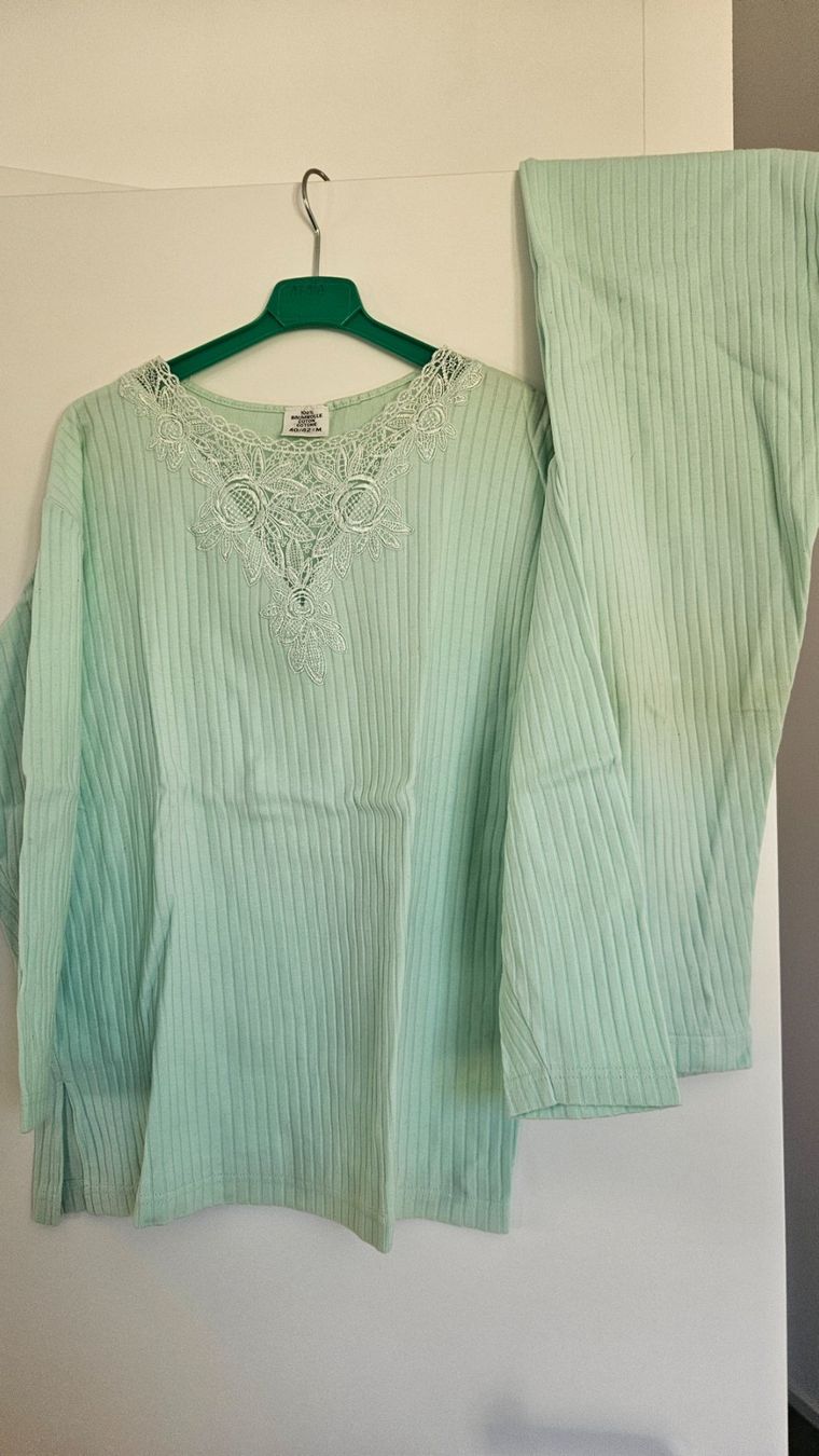 Negligees & Pigiami: Pigiama 2 pezzi verde acqua cotone tg.M - 40/42 – Usato da Melano venduto da H-Sara