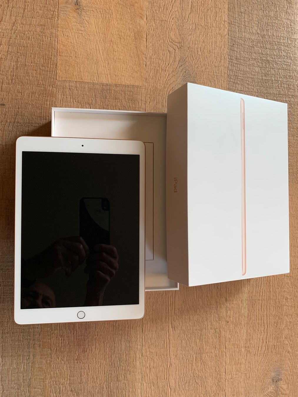 Apple Tablet PC: iPad 32GB (Gen.8) WiFi – Gebraucht aus Ennenda von maeddi 2