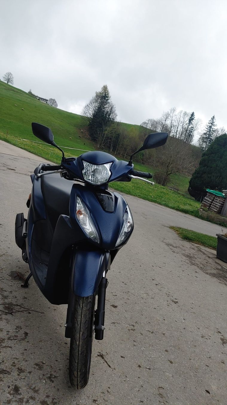 Honda Scooters: Roller – D'occasion à Stein AR par CK409