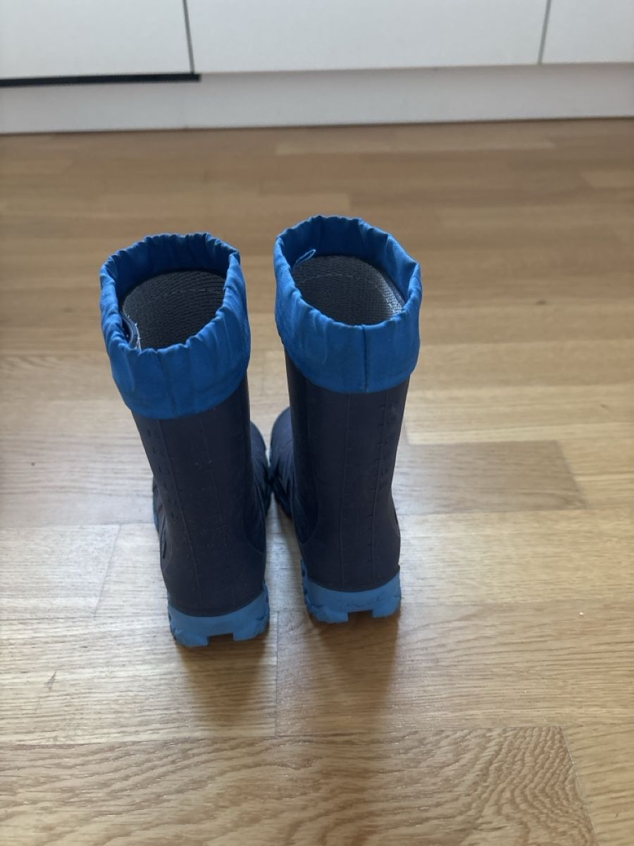 Scarpe per ragazzi: Gummistiefel, Grösse 24, – Usato da Untervaz venduto da Efri33 2