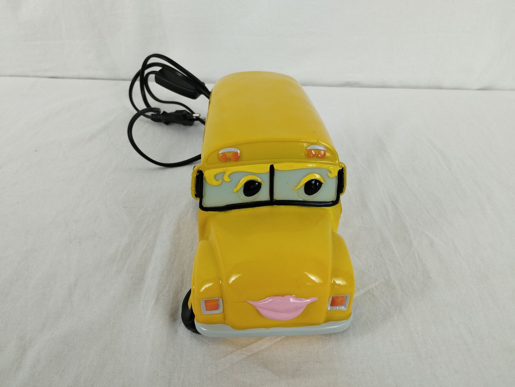 Lampen: INNOVESTA School Bus Lamp – Gebraucht aus Schübelbach von Restwert_Schubelbach 3