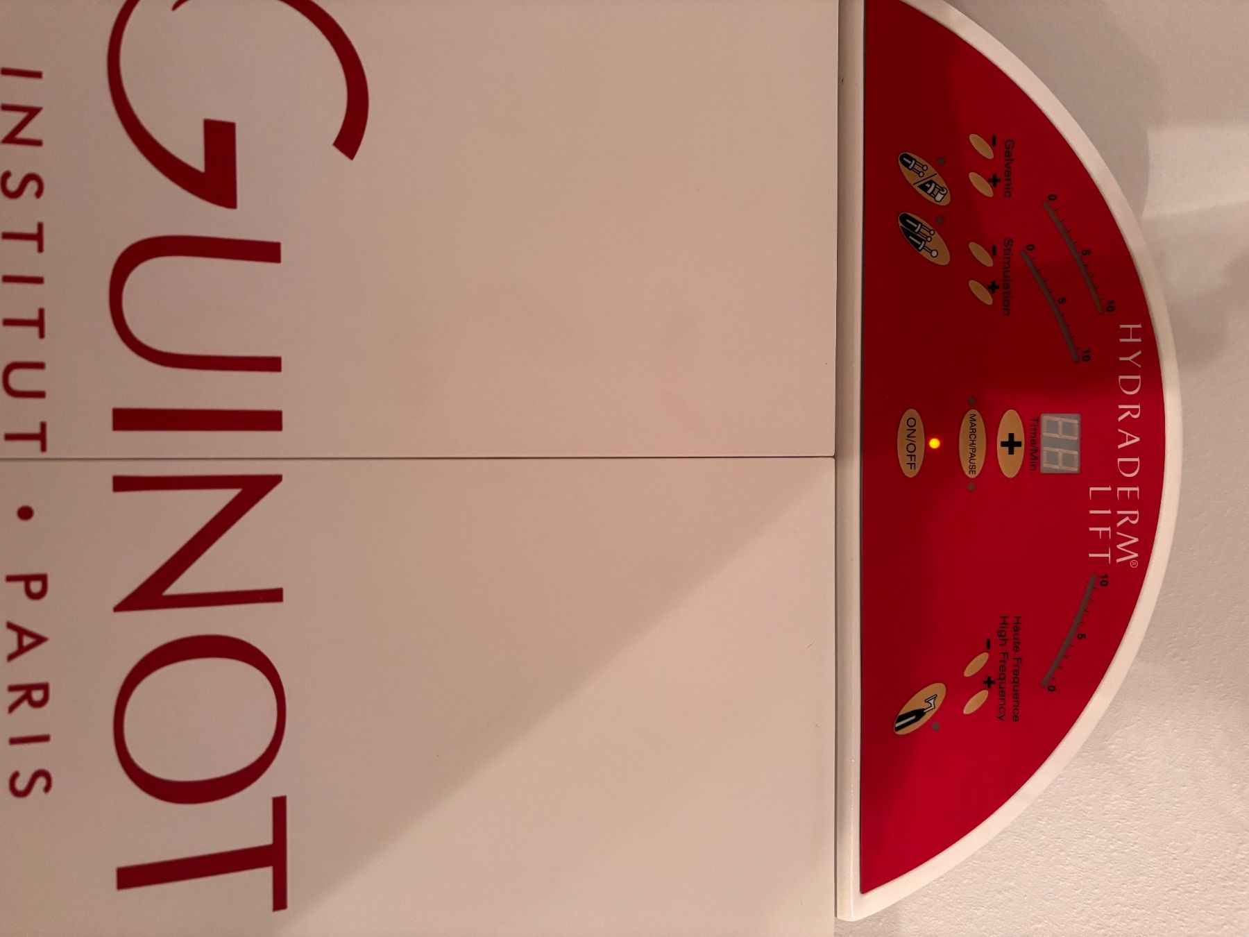 Guinot Cura del viso: Hydradermi Lifting Gerät Guinot – Nuovo (secondo la descrizione) da Basel venduto da Pureza82 7