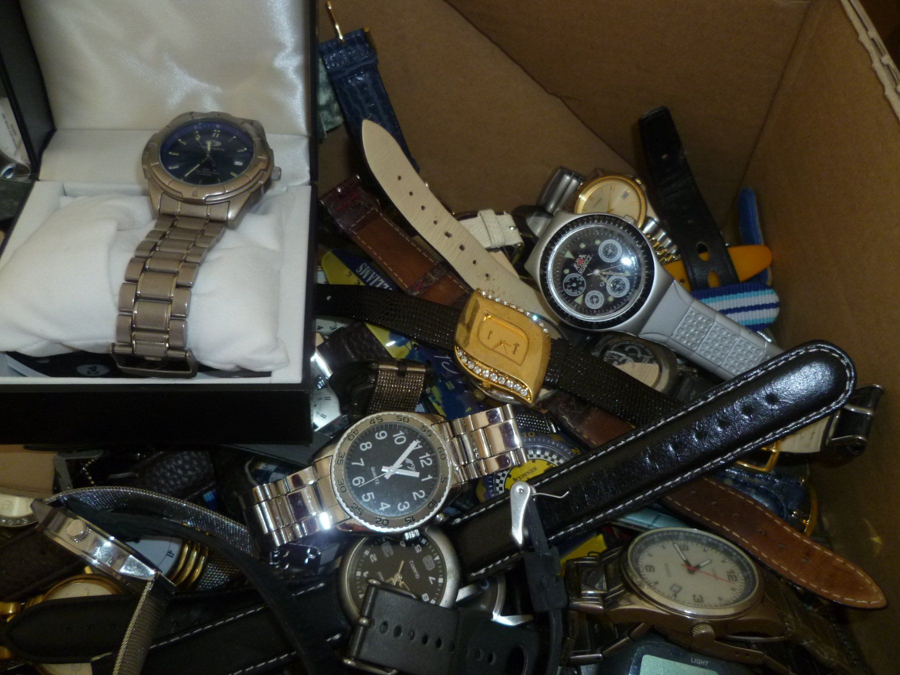 Montres: UHRENLOT CA. 11KG – Défectueux à Hombrechtikon par Minerva_x2 4